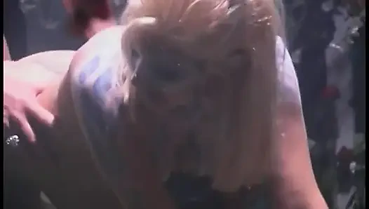 Big dick stud slams an apple bottom ass doggystyle