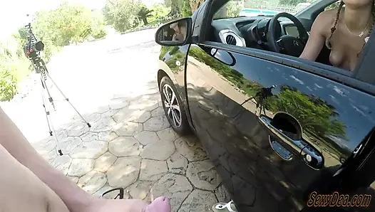 Açık havada araba yıkama sikişi