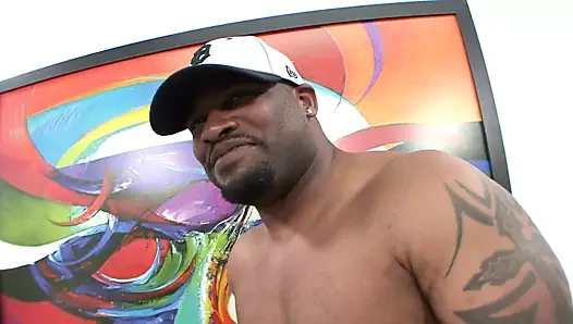 Busty Ebony Rhianna Fucks Big Black Cock