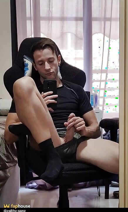 Bisexual Jock Boy Jerks off and Cums