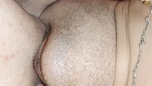 Sürtük sahibesi tarafından yumruklanıyor