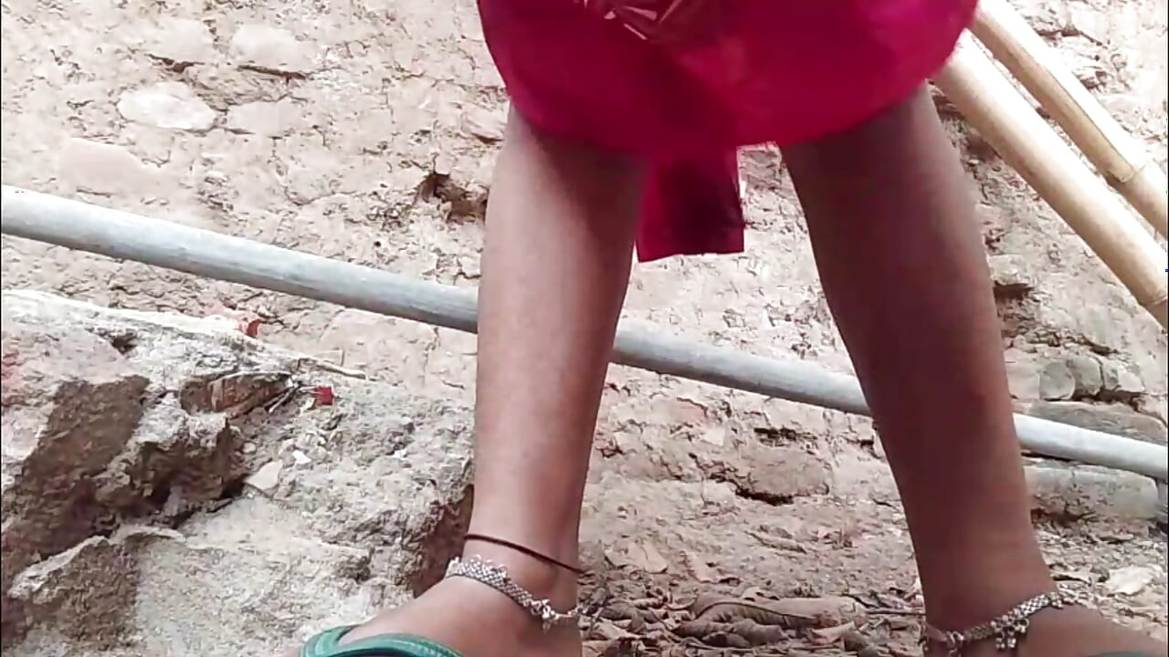 I am a desi sister-in-law and I feel very good urinating whenever I feel like peeing, how do I look while peeing?