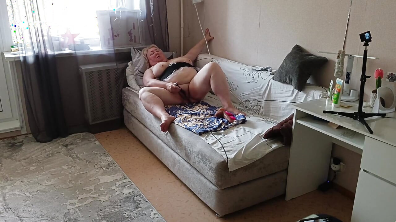 Insatiable Mother-in-law Masturbates Her Big Pussy with Her Sex Toys