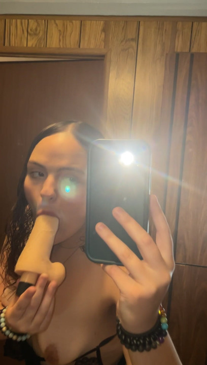 Mmm heyy:) hope you like, I’ve got deal going rn on my VIP page:) come and check it out before it’s too late trixethick23