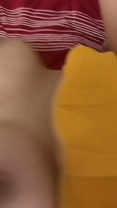 Cheerleader braucht drei schwarze schwaenze um zu kommen | Clip 3