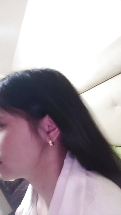 CAN'T WAIT! Stepsister Drops Her Bags And Demands Sex After School