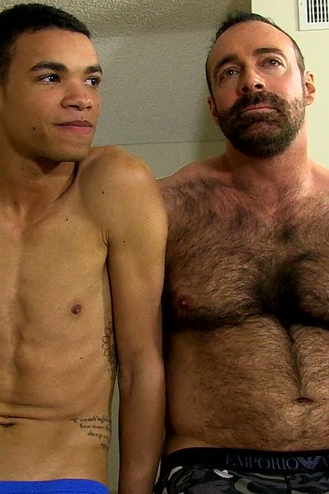 Muscle Top & Twinky Bottom en el set