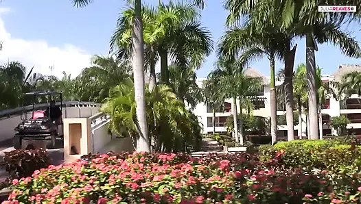 Punta Cana'da tatil ve neredeyse her gün sikişiyoruz