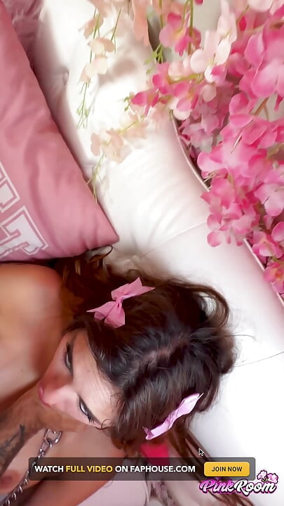 Cock Crazy Angel Windell Gets Creampied - Vertical