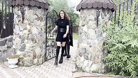 ЛЕСБИЙСКОЕ ДОМИНИРОВАНИЕ И АНАЛЬНАЯ РАСТЯЖКА С МАШИНОЙ ДЛЯ ТРАХА