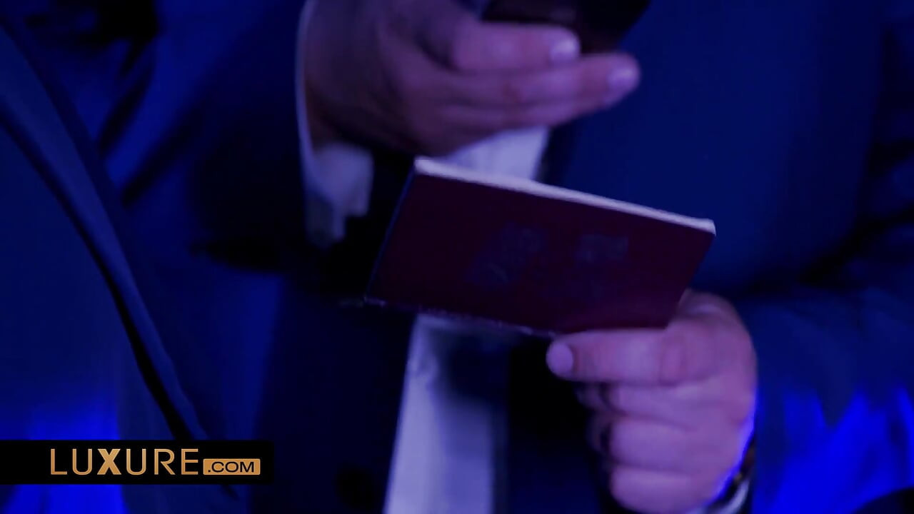 Ο ξένος που ξύπνησε την Καρολίνα