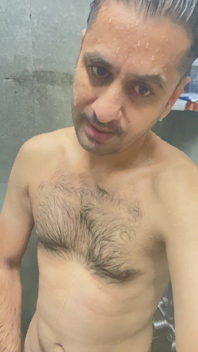 Bath time under the shower