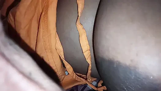 Video seks kakak ipar india bagian 3. Video ngentot toket dan memek besar bhabi yang panas dan seksi.