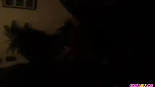 Tante seksi selingkuh sama pria lain atas ijin suami. Aku dan teman-temanku suka banget dientot habis-habisan sama besar