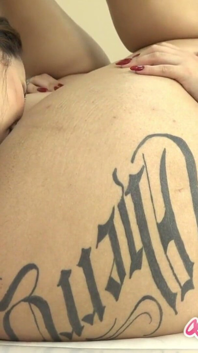 Thick Curvy Lesbians - Erotic Split Tongue Licking | Clip 2