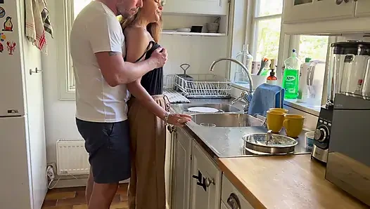 I got so horny while watching her doing the dishes