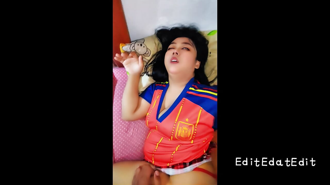 sexy aunty love playing football at her room