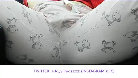 PİJAMAYLA MASTURBASYON- PİJAMAYLA AM OKŞAMA- TURK PORNO