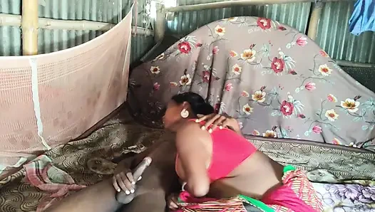 Romansa gaya desi istri panas India dalam bercinta