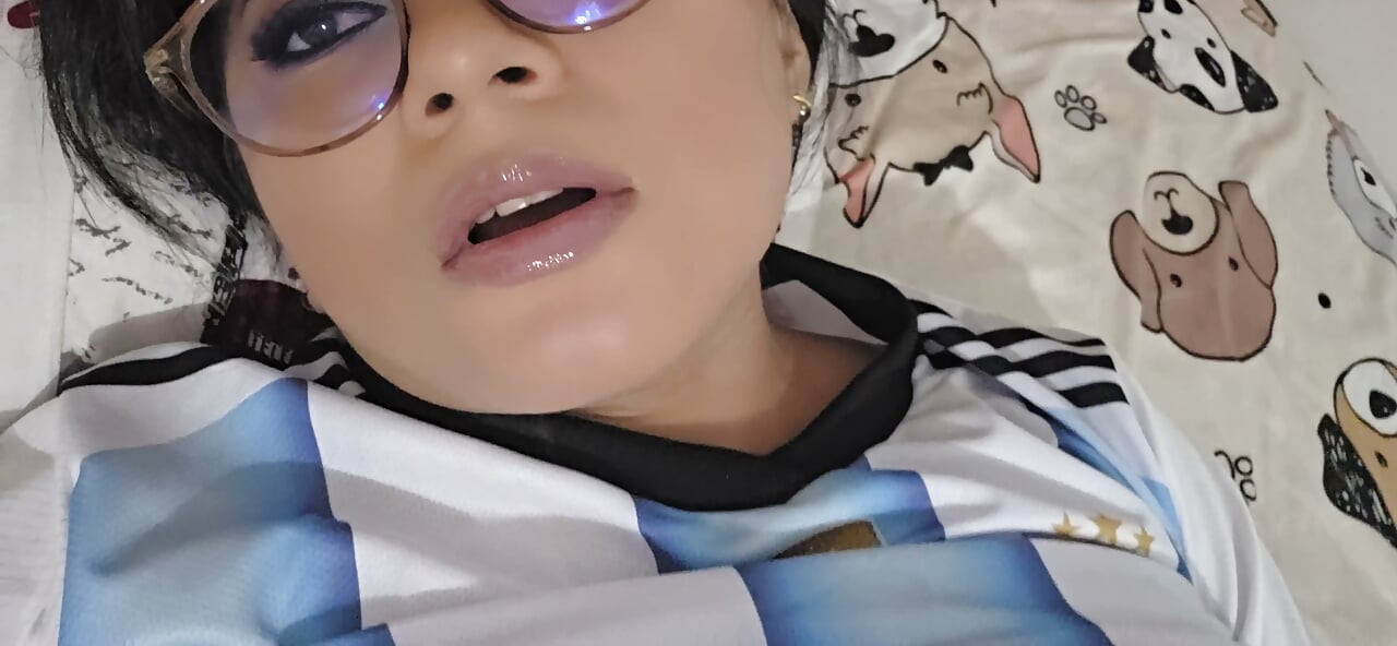 I MASTURBATE WITH MY BROTHER-IN-LAW TOUCHING MY BOOBS