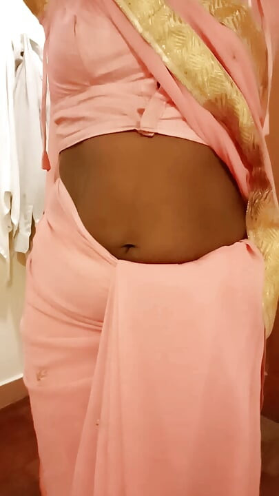 Desi Tamil Wife Renu's Big Ass & Pussy Teased in Saree Post-hotel - Cuck Films! Indianhotwifex