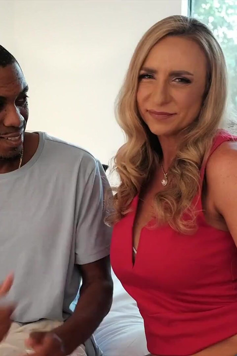 Kenzi Foxx: göt ve diğer her şey