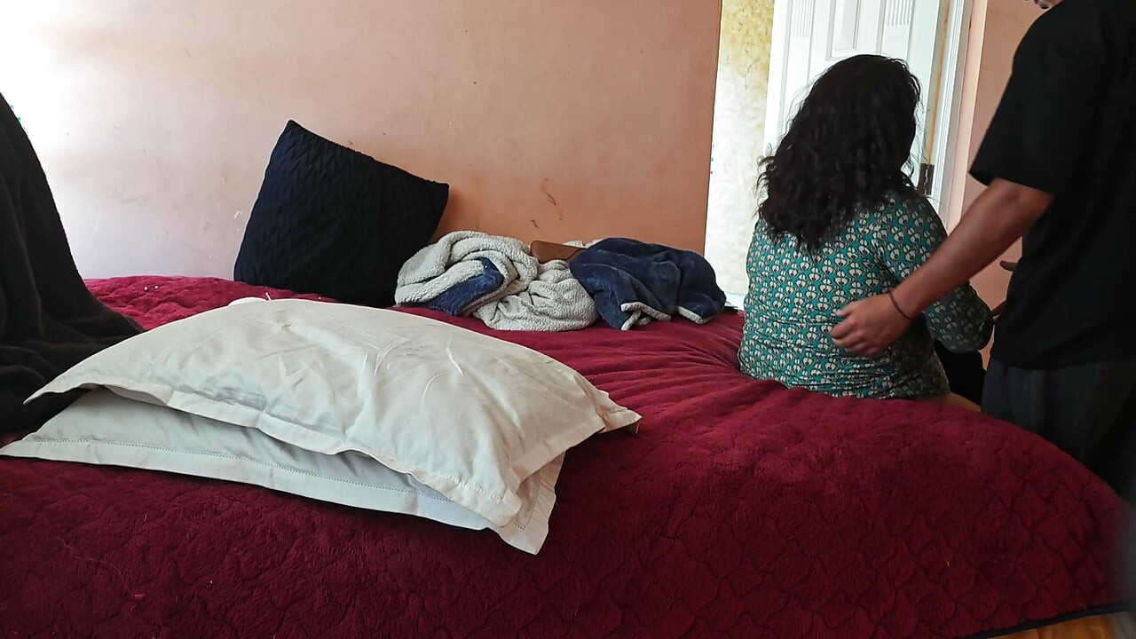 If You Tell Anyone, You Forget About This Rich Shorts! My Friend's Stepmom Got Addicted to Sex