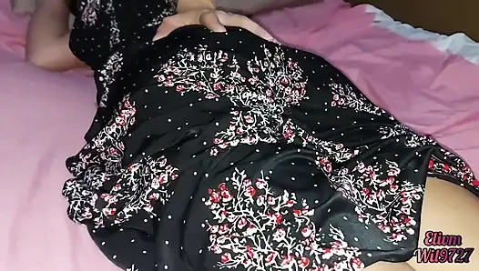 The Stepsister Is Without Panties in Her Bed