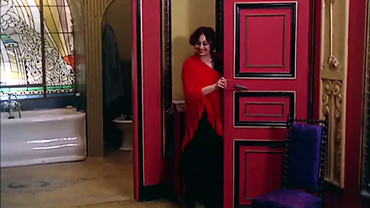 Bourgeoises en chaleur (1977)