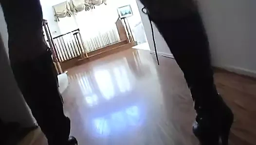 Lola Martin Services Lexington Steeles BBC