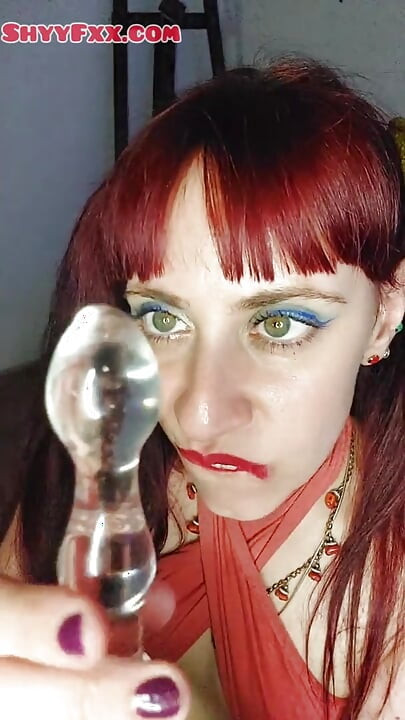 Shyyfxx Vlog Raspakiranje Dana Zemaljskih Užitaka, Samodarivanja i Analnog Sailor Moon