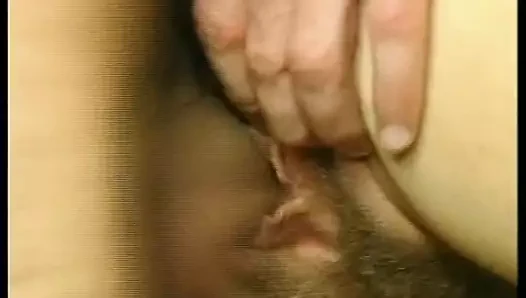 Gesichtsmaske von krankem deutschen Amateurficker