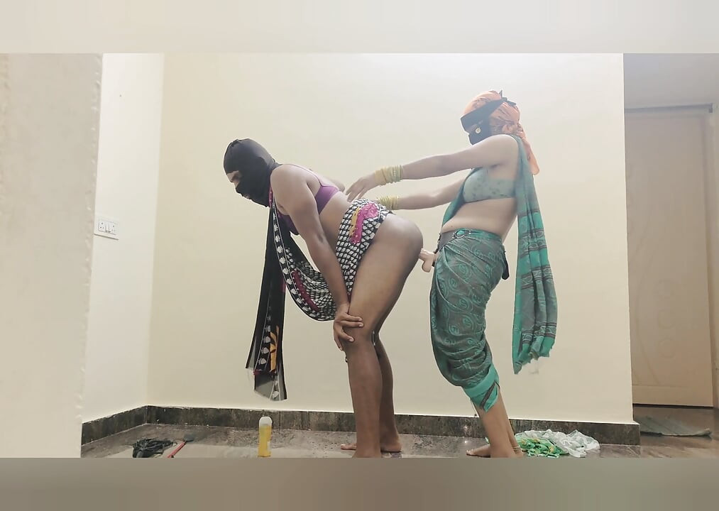 Muslim Hijab Mistress Pegging Her Sissy Slave Husband While He Was in Chastity Cage and Whipping His Ass