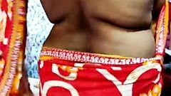 Индийскую жену-толстушку после ванны милфу трахнули хардкором