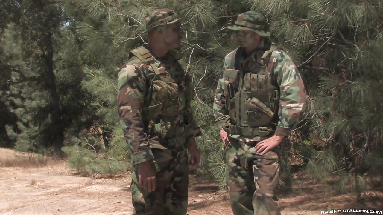 Grunts Stepbrothers in Arms