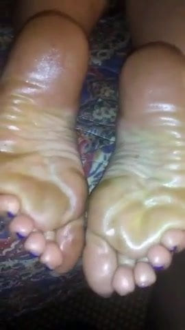 Mature Latina BBW Soles