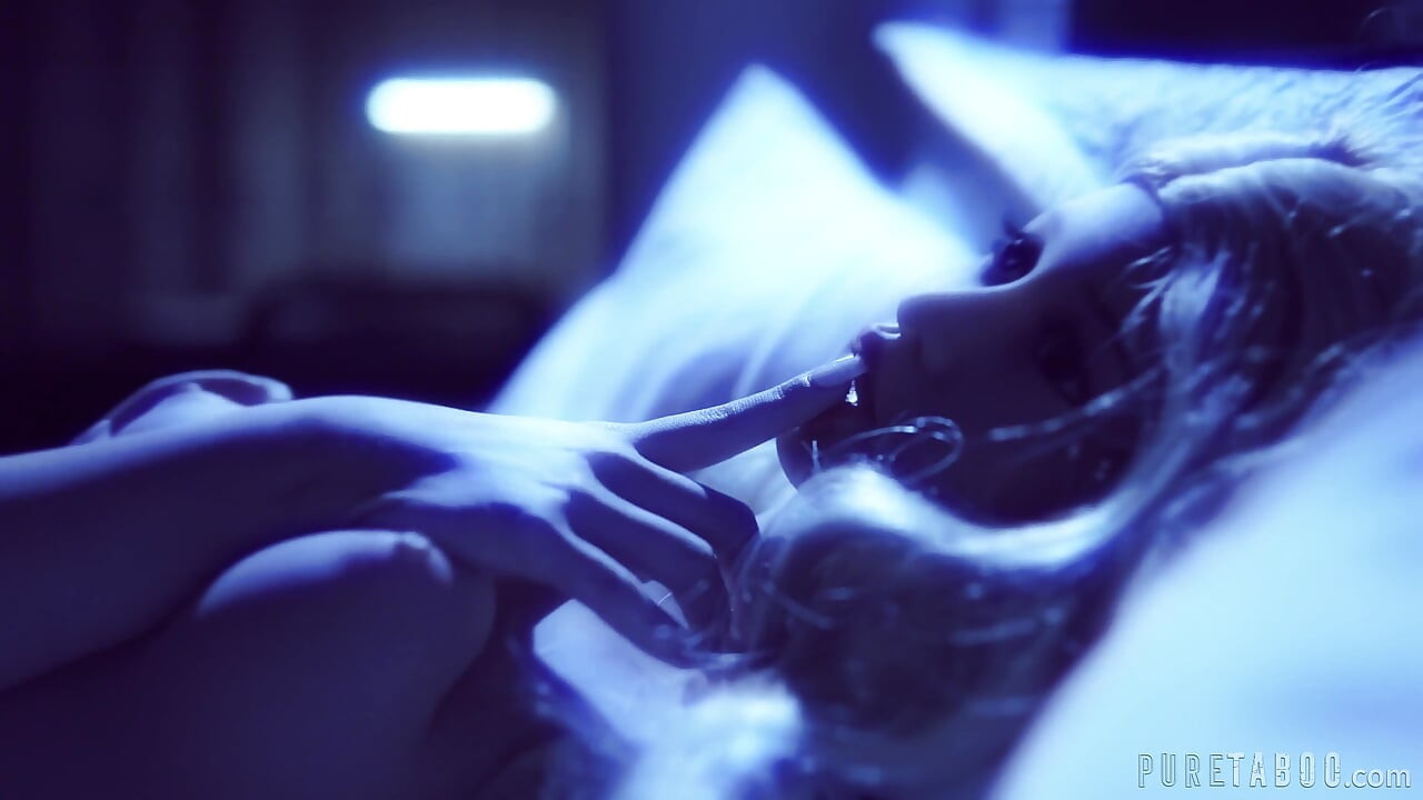 PURE TABOO - Future Darkly: Аурная кукла