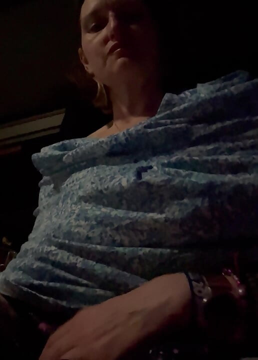 Branlette espagnole, strip-tease en train pendant que je me prépare pour me coucher pendant un trajet de 65 heures entre L.A. et Chicago