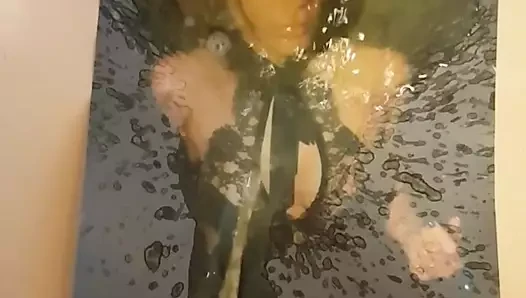 Posh piss