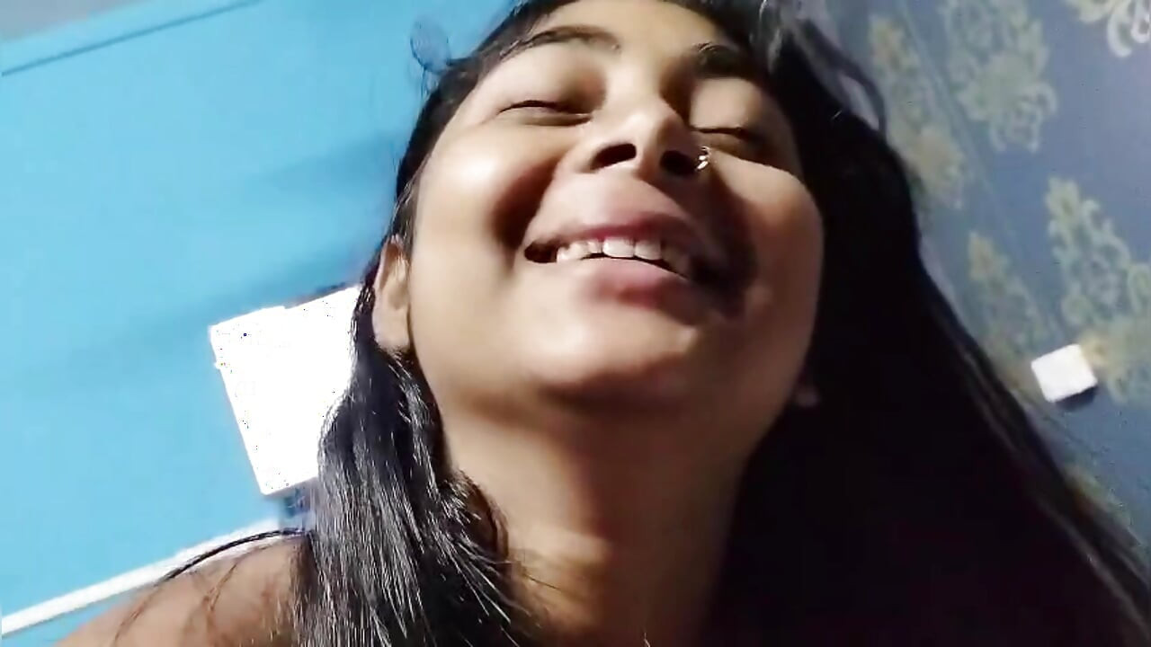 Suman Bhabhi se jebe s dečkom