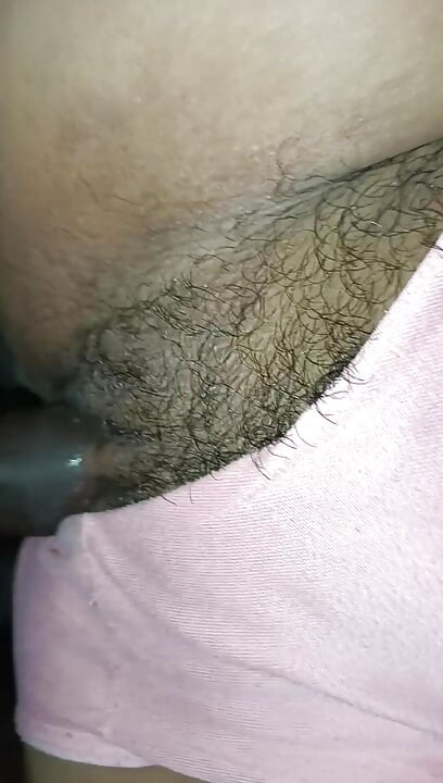 Desi girl ki thukai in silent