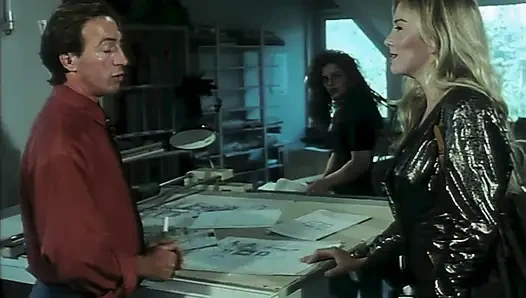 Моана Не Стоит, А Архитектор И Секретарь