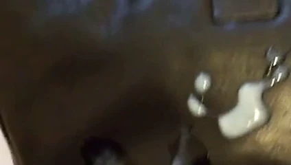 çanta üzerinde Cum