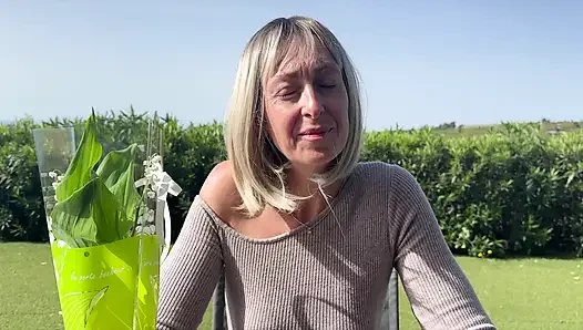 Lena, MILF berusia 40 tahun dari Tours!