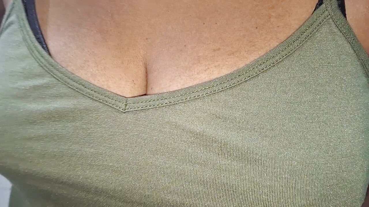 Asian Mature Woman super hot video