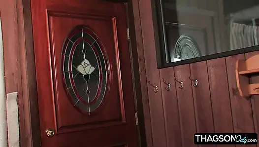 Seductive Brunette Enjoys Intense 69 Oral Sex