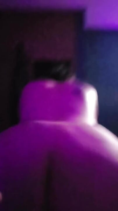 Jebi me u dupe dušo