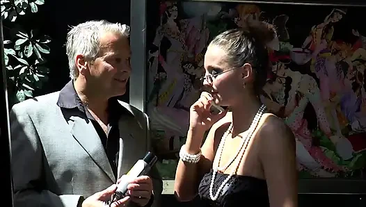 Büyük olgun yarakla mutfakta seks
