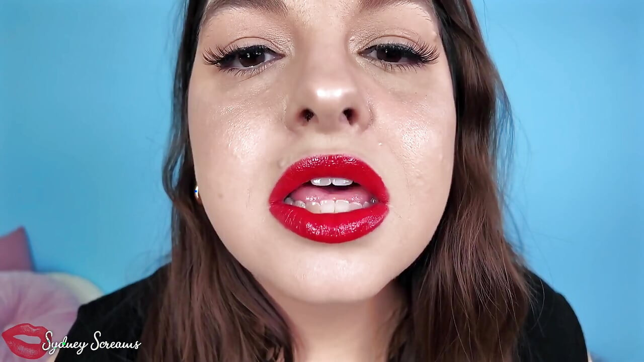 Head Empty, Just My Lips