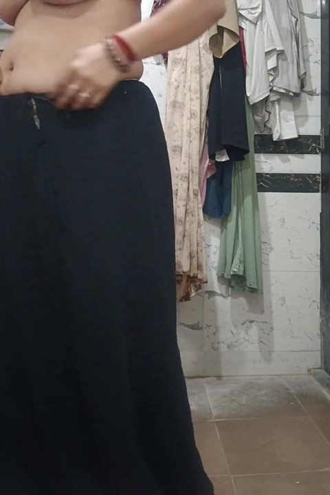 Priya Bhabi Big Boob Pressing in Bathroom